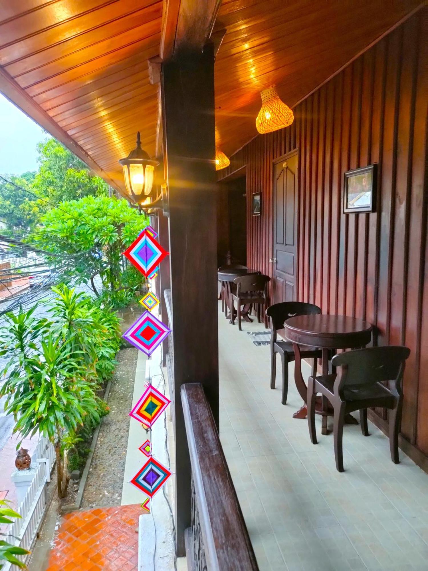 Lotus Corner - Heritage B&B Luang Prabang Exterior foto